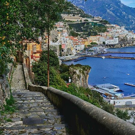 Chez Amelie Vila Amalfi Exterior foto
