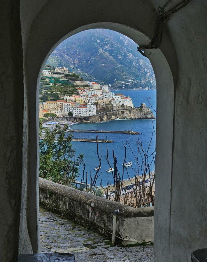 Chez Amelie Vila Amalfi Exterior foto